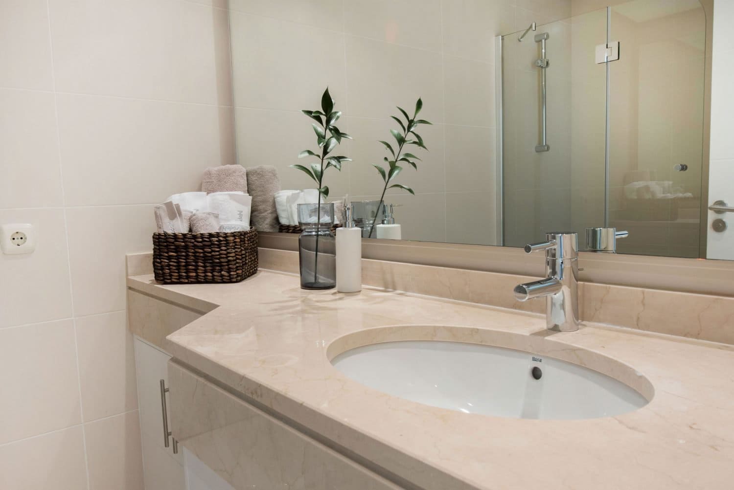 Apartamento de 2 habitaciones en Casares en venta con piscina - 395.000 € (Ref: 8162725)