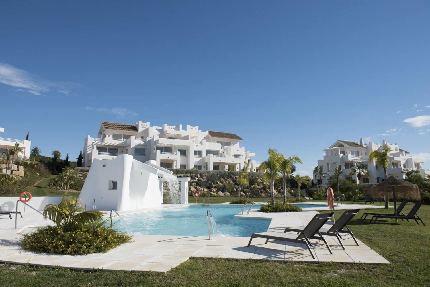 Apartamento de 2 habitaciones en Casares en venta con piscina - 395.000 € (Ref: 8162725)