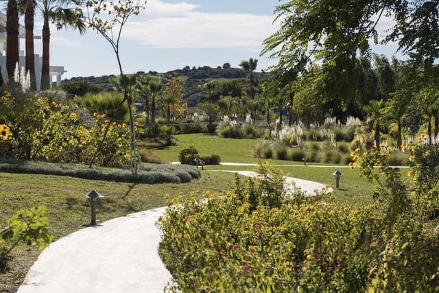 2 chambre Appartement à vendre à Casares Pueblo, Casares avec piscine - 395 000 € (Ref: 8162725)