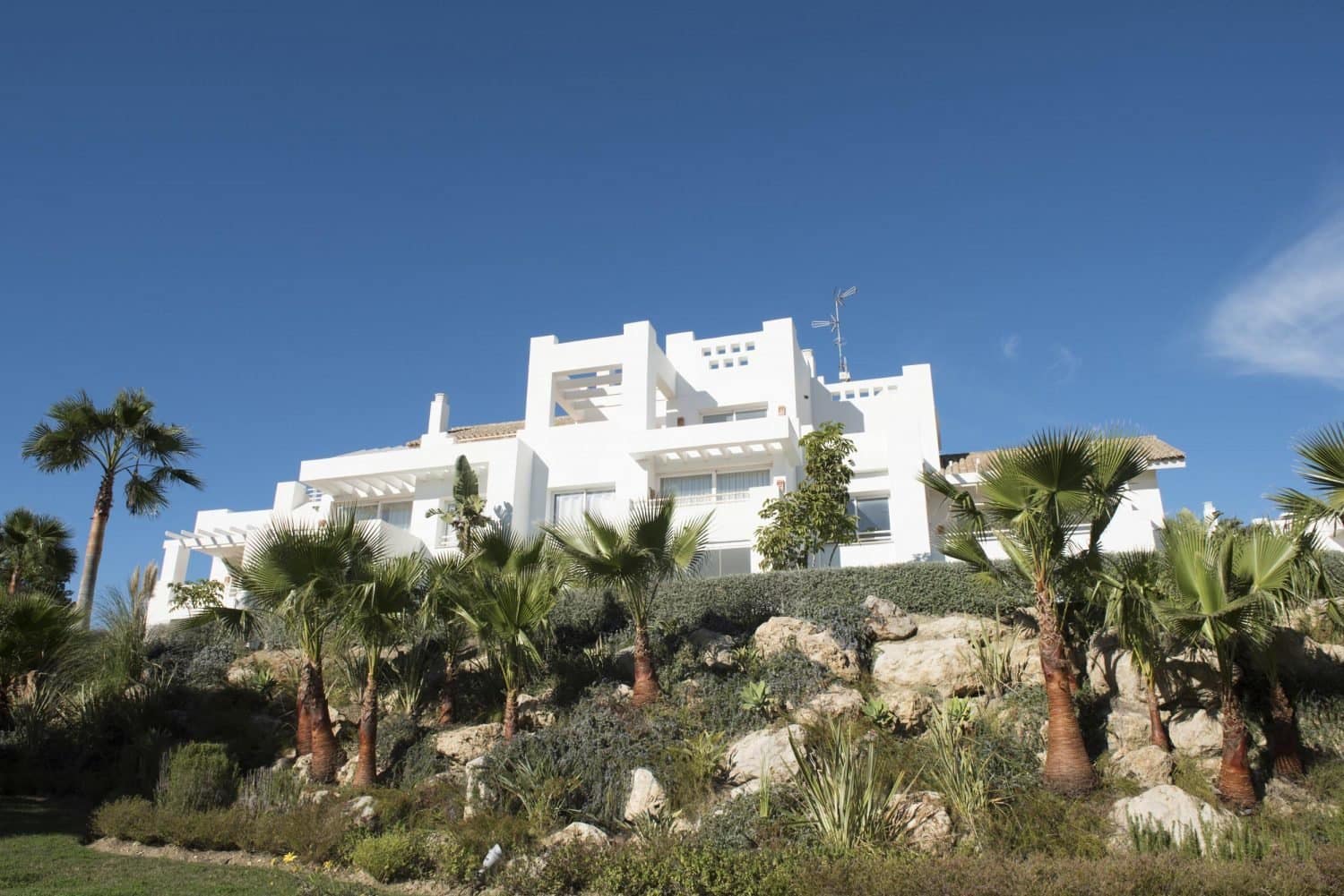 Apartamento de 2 habitaciones en Casares en venta con piscina garaje - 395.000 € (Ref: 8162725)
