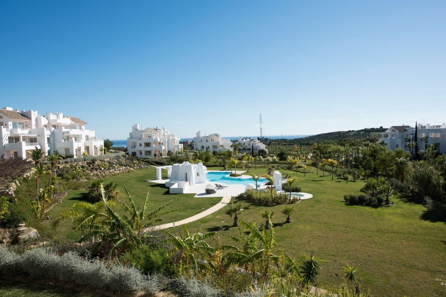Apartamento de 2 habitaciones en Casares en venta con piscina garaje - 395.000 € (Ref: 8162725)