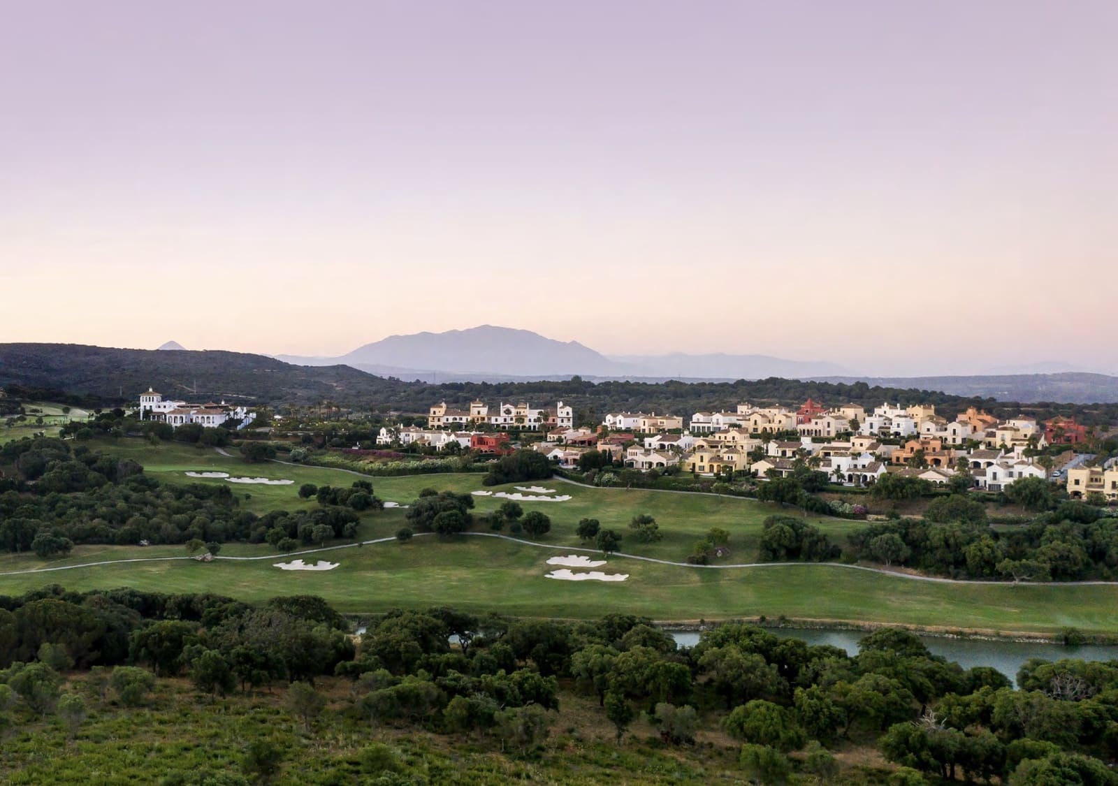 3 bedroom Apartment for sale in Sotogrande with pool - € 1,200,000 (Ref: 8162730)