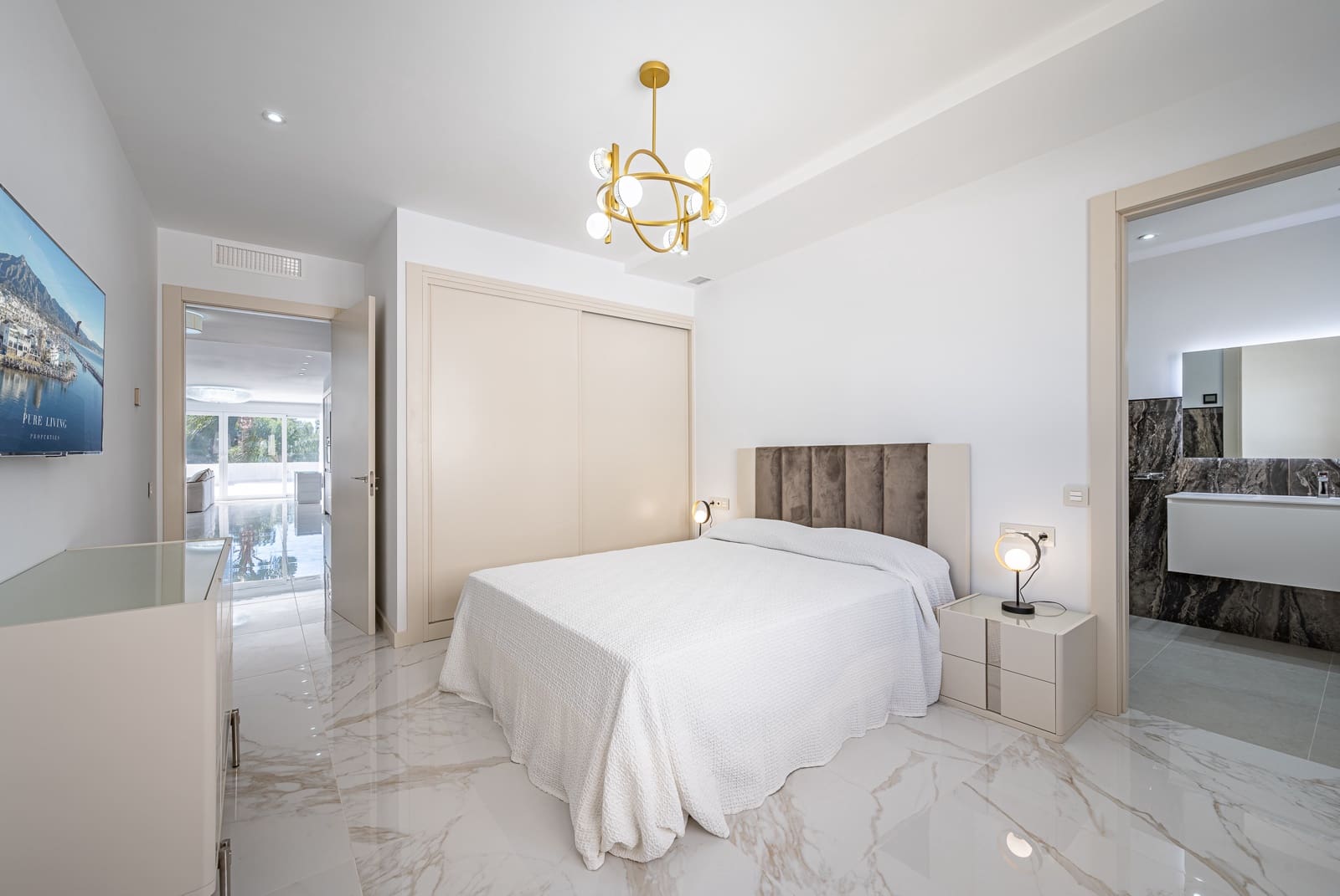 3 quarto Apartamento para venda em Puerto Banus com piscina - 3 200 000 € (Ref: 8162733)