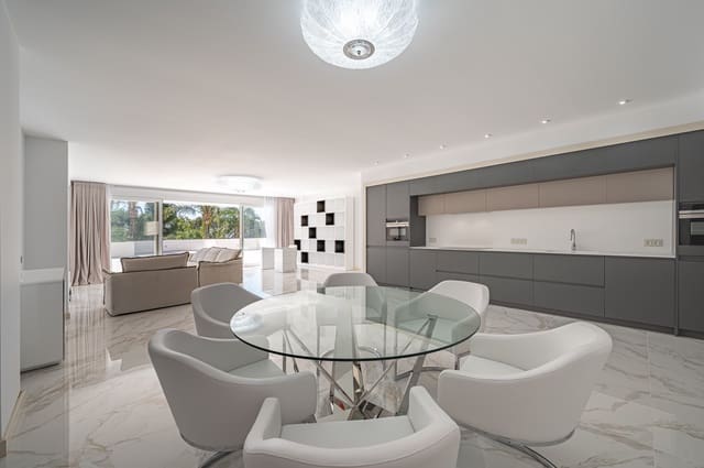 3 camera da letto Appartamento in vendita in Puerto Banus, Marbella con piscina - 3.200.000 € (Rif: 8162733)