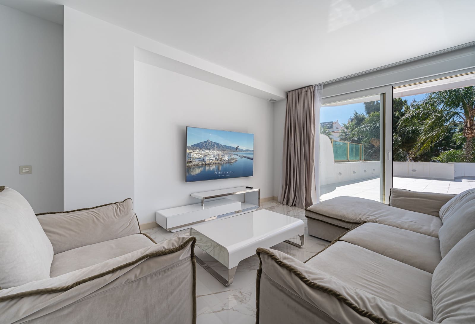 3 soveværelse Lejlighed til salg i Puerto Banus med swimmingpool - € 3.200.000 (Ref: 8162733)