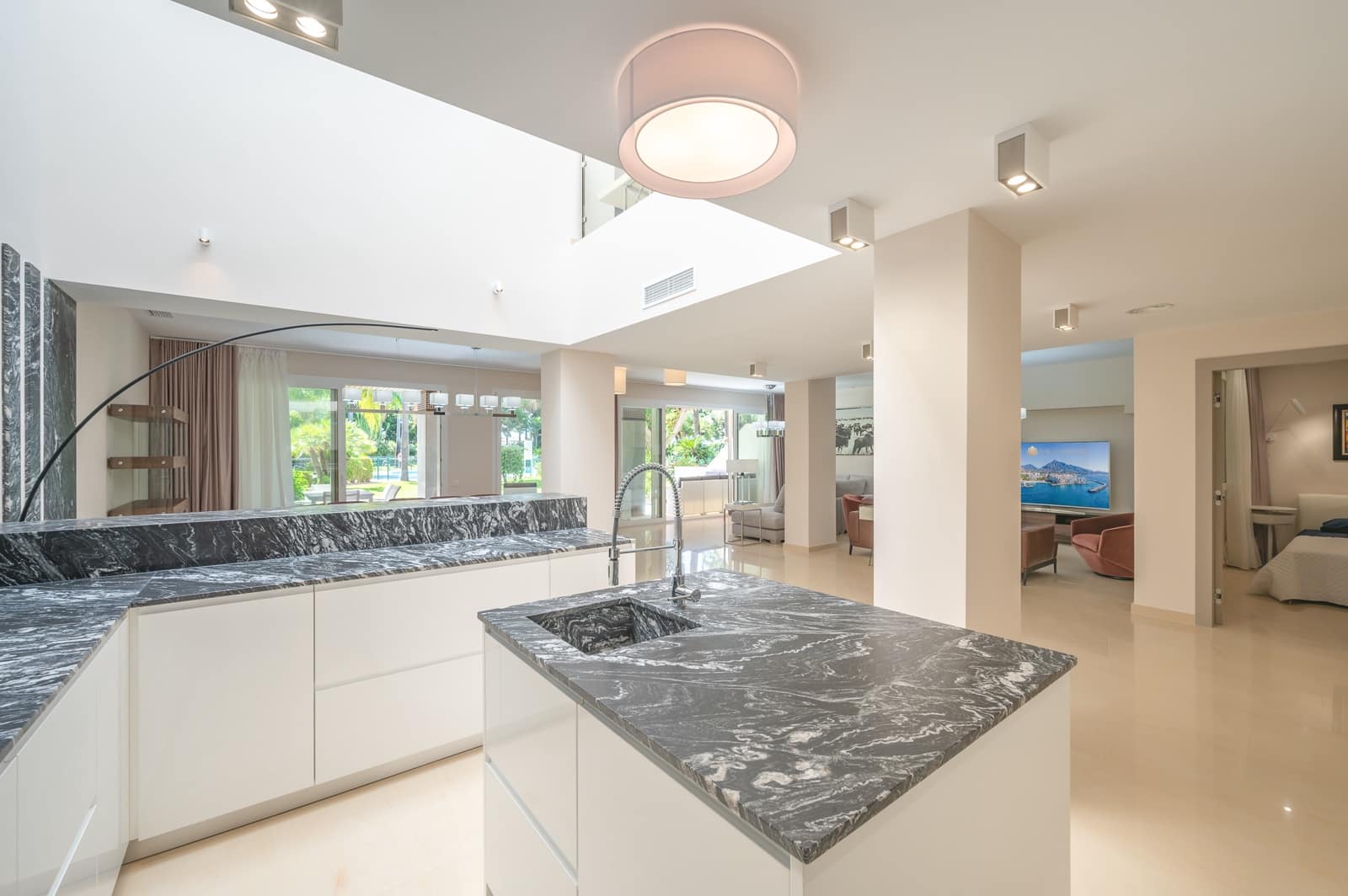 6 soveværelse Lejlighed til salg i Puerto Banus med swimmingpool - € 4.205.000 (Ref: 8162734)