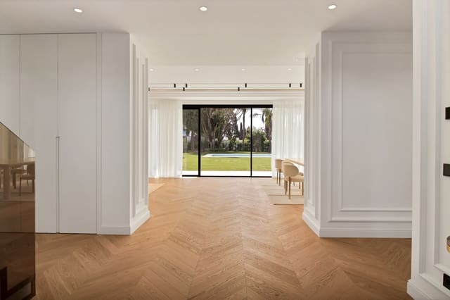 6 soveværelse Villa til salg i Lomas De Marbella, Marbella med swimmingpool - € 6.400.000 (Ref: 8162741)