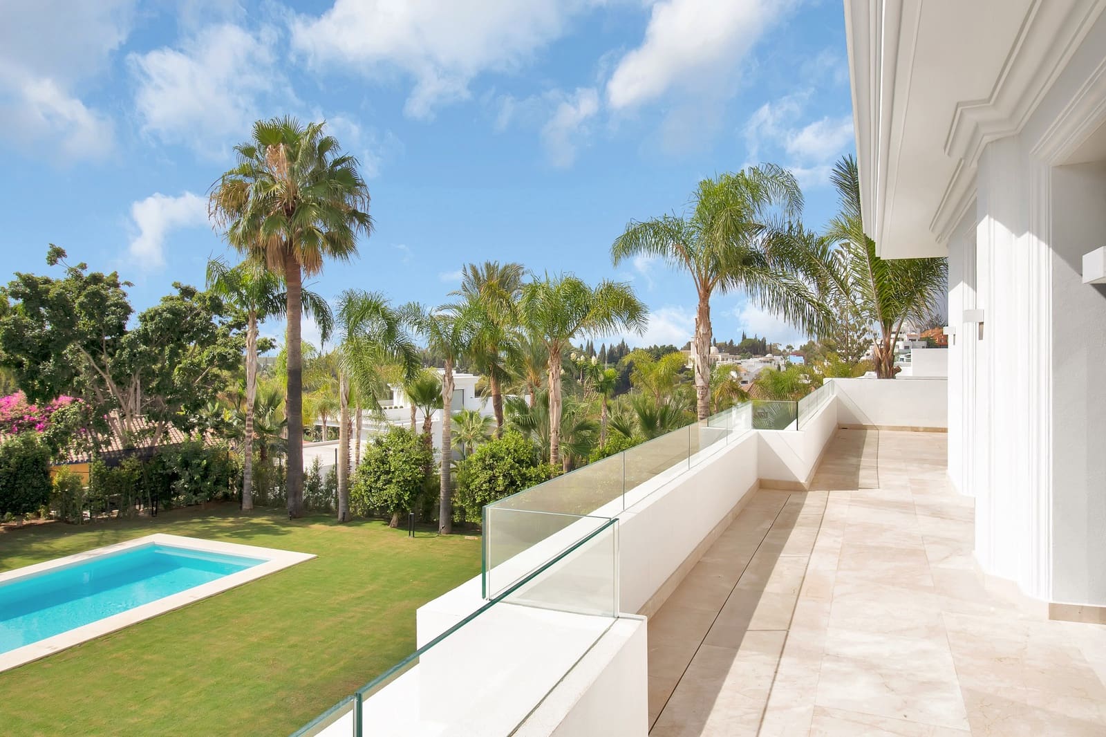 6 makuuhuone Huvila myytävänä paikassa Marbella mukana uima-altaan - 6 400 000 € (Ref: 8162741)