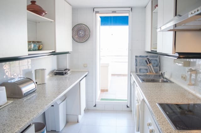 2 Zimmer Apartment zu verkaufen in Puerto Banus, Marbella - 1.630.000 € (Ref: 8162743)