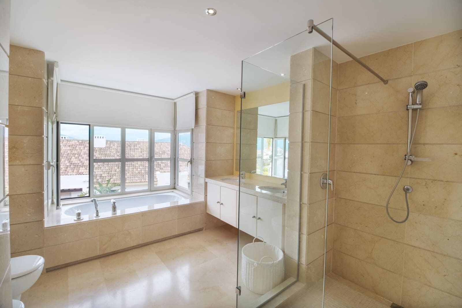 3 bedroom Townhouse for sale in Mijas - € 550,000 (Ref: 8297784)