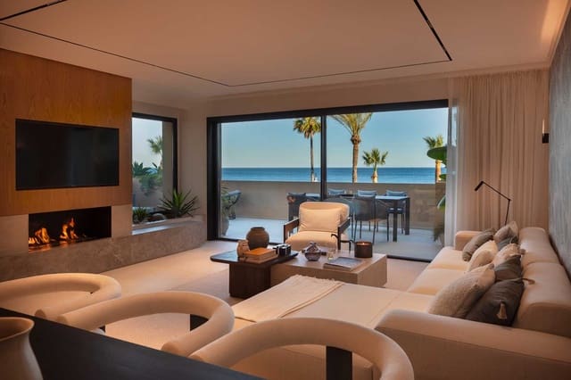 3 chambre Appartement à vendre à Saladillo-Benamara, Estepona avec piscine - 1 995 000 € (Ref: 8337529)