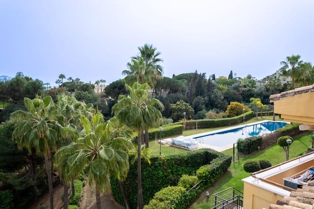 3 soveværelse Lejlighed til salg i Sierra Blanca, Marbella med swimmingpool - € 1.150.000 (Ref: 8359369)
