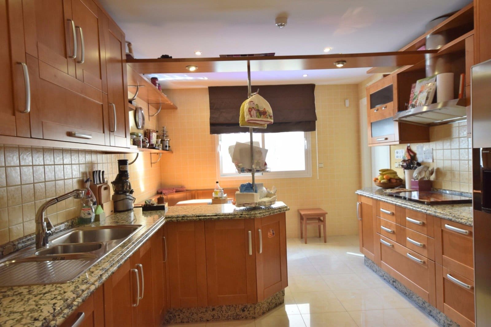 4 soveværelse Lejlighed til salg i Marbella med swimmingpool - € 1.150.000 (Ref: 8365166)