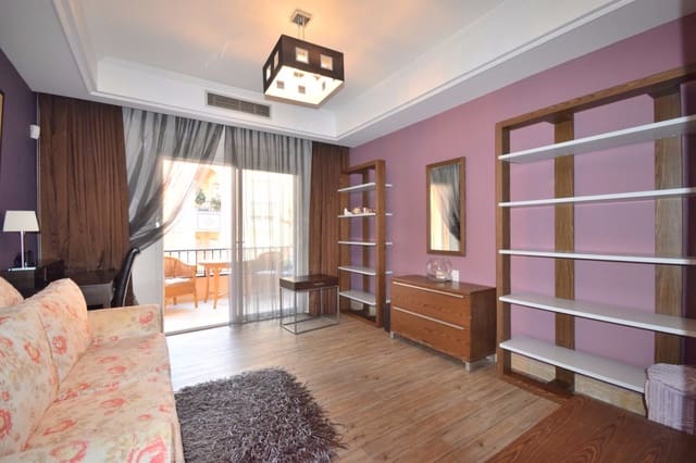 4 soveværelse Lejlighed til salg i Lomas De Marbella, Marbella med swimmingpool - € 1.150.000 (Ref: 8365166)