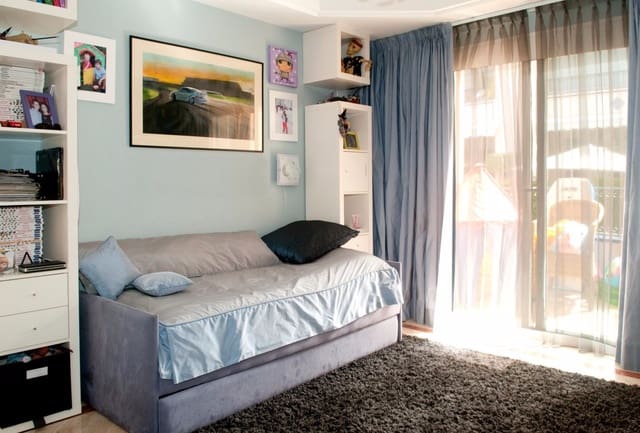 4 soveværelse Lejlighed til salg i Lomas De Marbella, Marbella med swimmingpool - € 1.150.000 (Ref: 8365166)