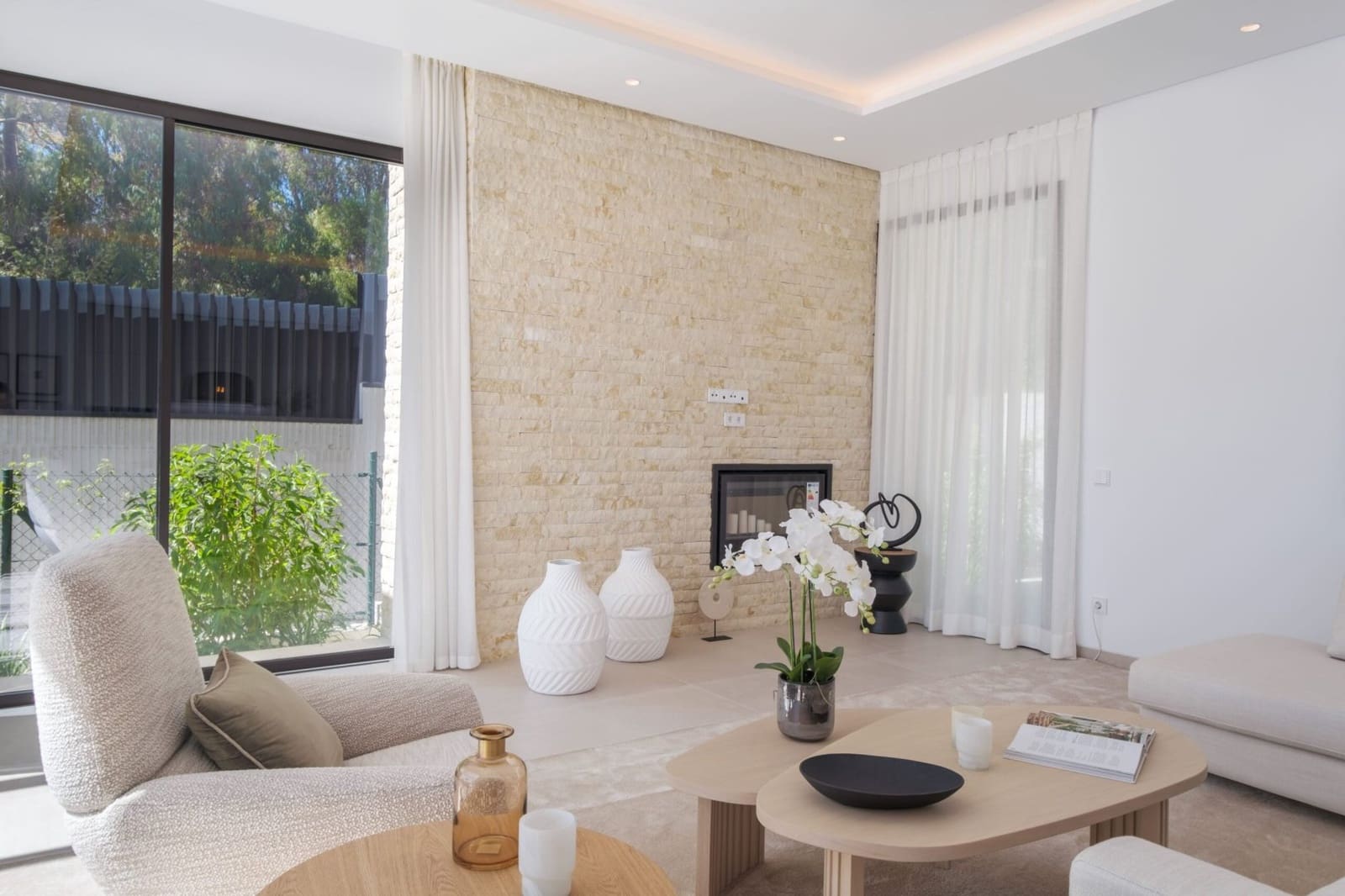 Chalet de 4 habitaciones en Marbella en venta con piscina garaje - 4.985.000 € (Ref: 8382470)