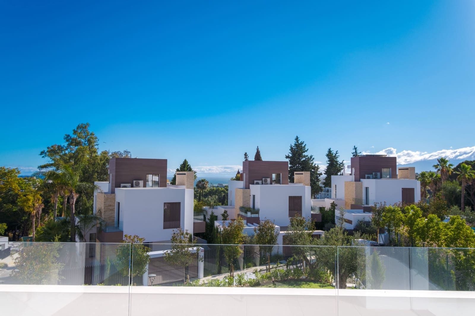 4 bedroom Villa for sale in Golden Mile with pool - € 4,600,000 (Ref: 8384923)