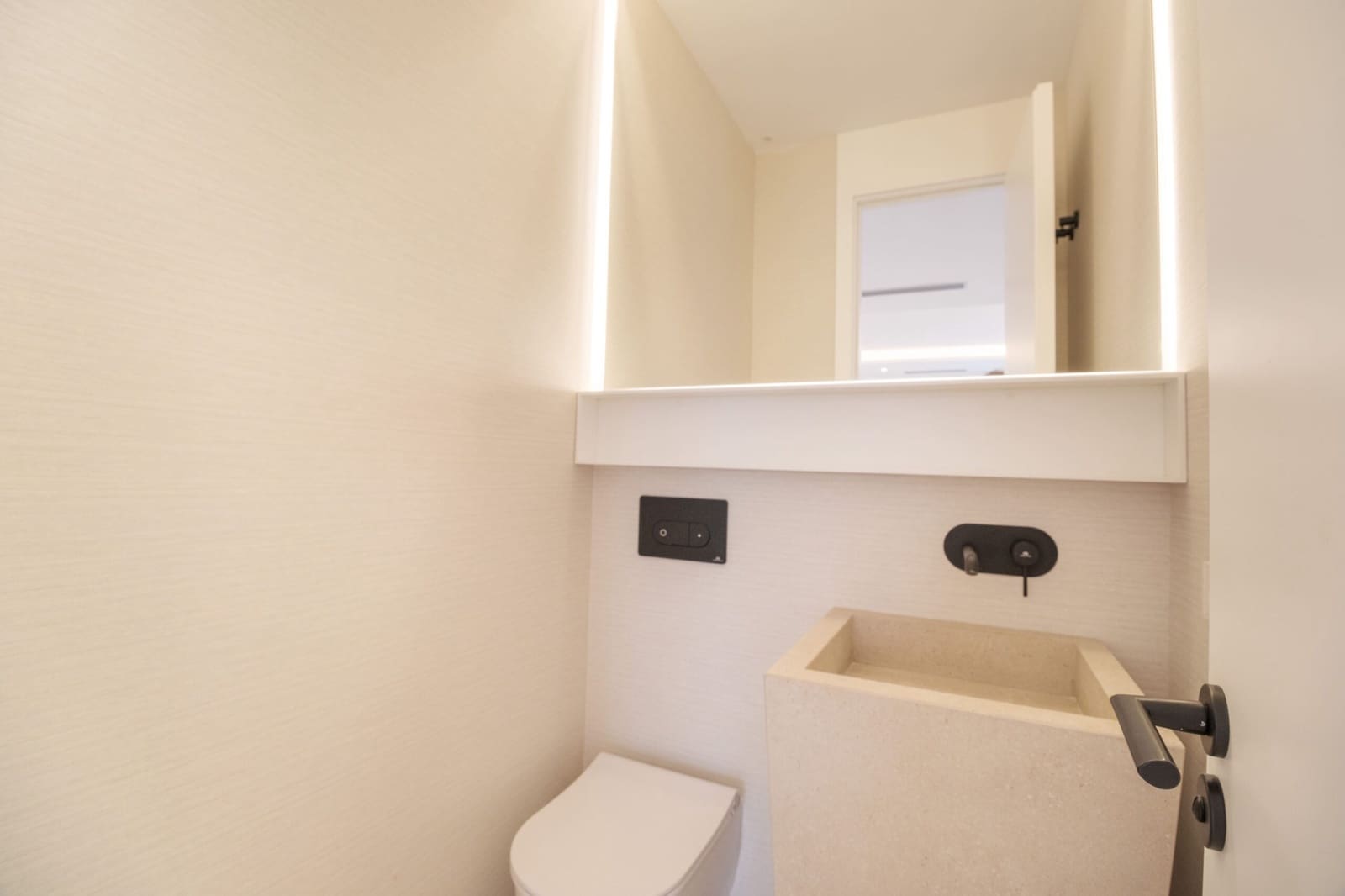 4 bedroom Villa for sale in Golden Mile with pool - € 4,600,000 (Ref: 8384923)