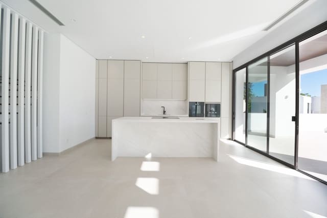 4 soveværelse Villa til salg i La Carolina - Guadalpín, Marbella med swimmingpool - € 4.600.000 (Ref: 8384923)