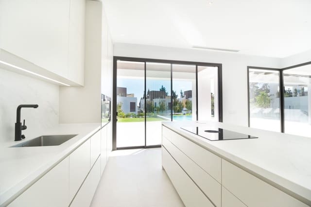 4 Zimmer Villa zu verkaufen in La Carolina - Guadalpín, Marbella mit Pool Garage - 4.600.000 € (Ref: 8384923)