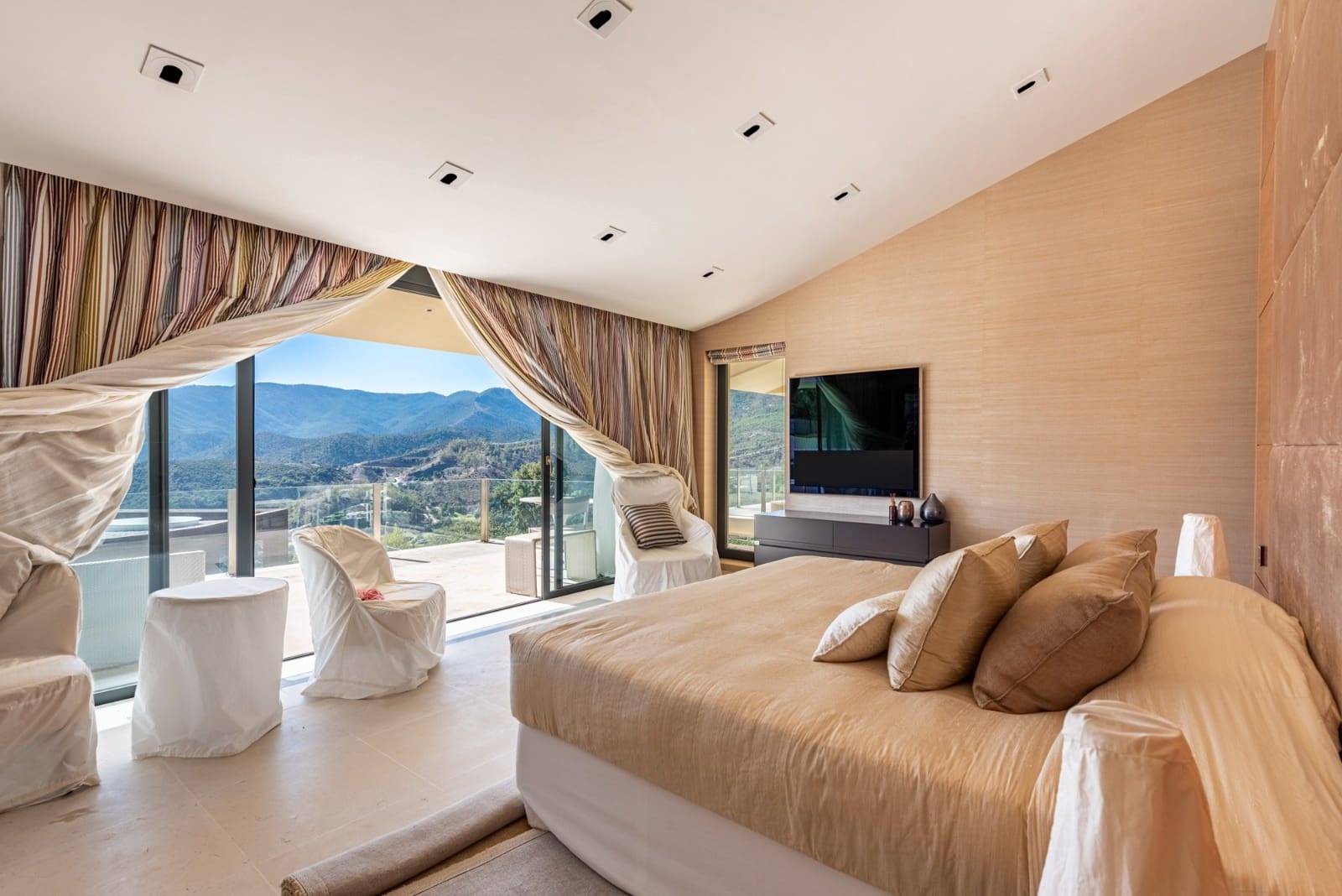 6 soveværelse Villa til salg i La Zagaleta med swimmingpool - € 10.450.000 (Ref: 8421036)