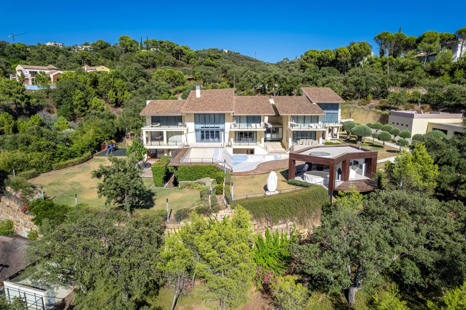 6 slaapkamer Villa te koop in La Zagaleta met zwembad - € 10.450.000 (Ref: 8421036)