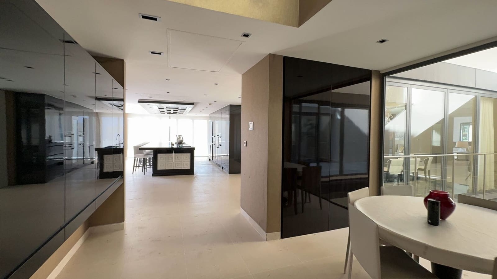 Chalet de 6 habitaciones en La Zagaleta en venta con piscina garaje - 10.450.000 € (Ref: 8421036)