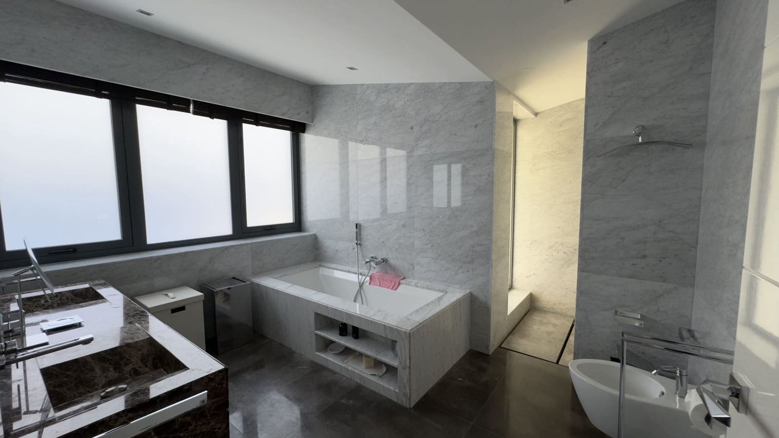 Chalet de 6 habitaciones en La Zagaleta en venta con piscina garaje - 10.450.000 € (Ref: 8421036)