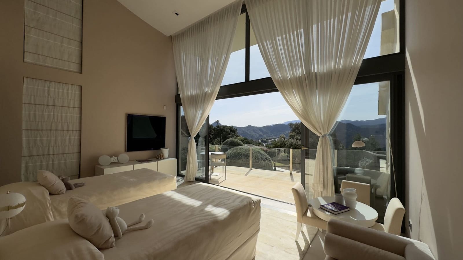 Chalet de 6 habitaciones en La Zagaleta en venta con piscina garaje - 10.450.000 € (Ref: 8421036)