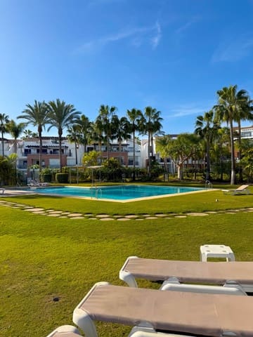 3 bedroom Apartment for sale in La Concha - Resina Golf, Estepona with pool - € 460,000 (Ref: 8848768)
