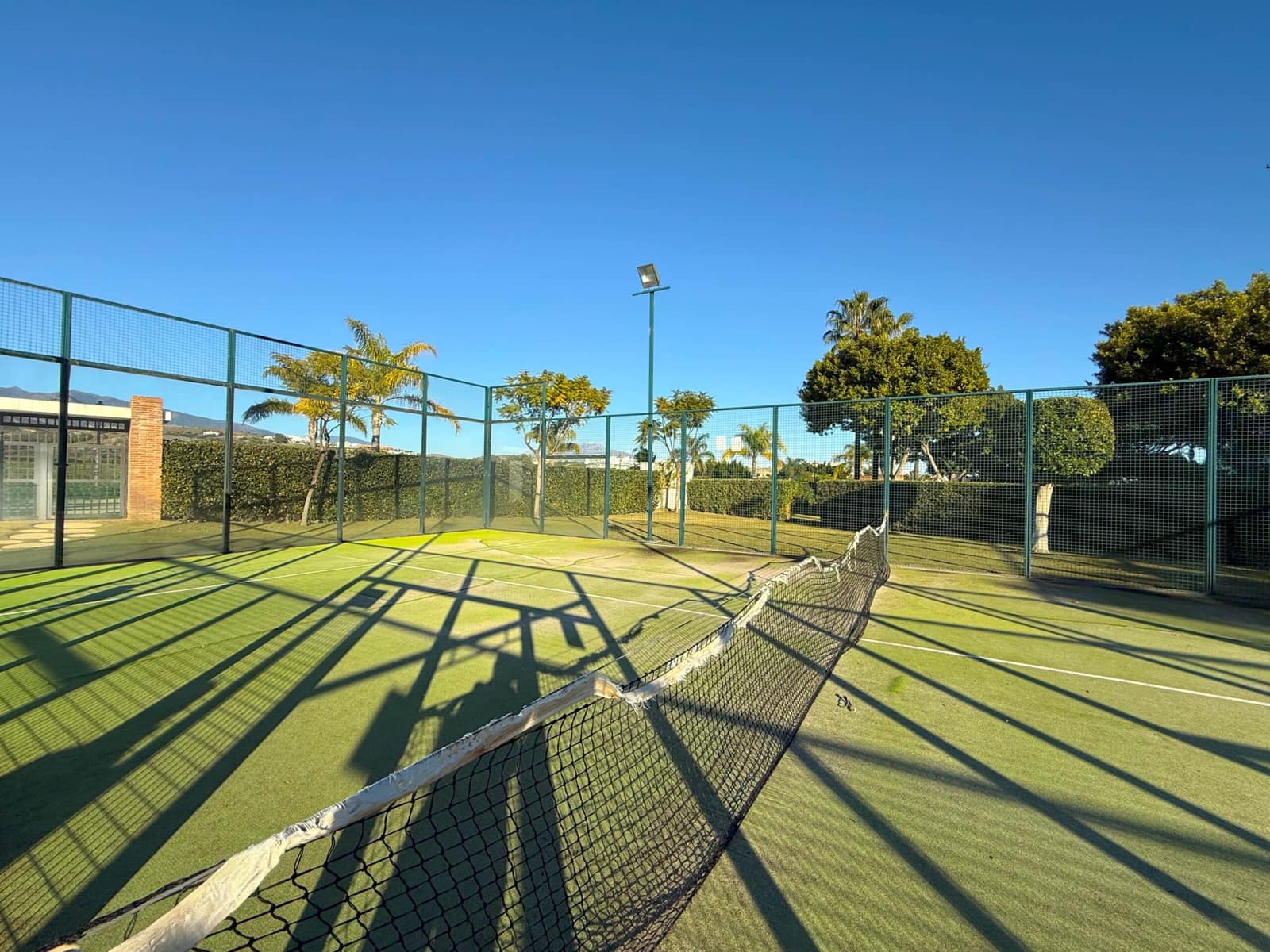 3 bedroom Apartment for sale in Estepona with pool - € 460,000 (Ref: 8848768)