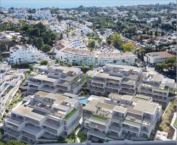 Apartamento de 2 habitaciones en Nueva Andalucia, Marbella en venta con piscina - 954.000 € (Ref: 8914802)