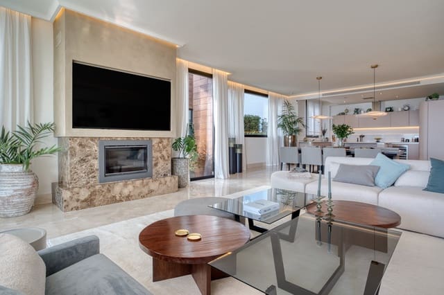 4 makuuhuone Huoneisto myytävänä paikassa Sierra Blanca, Marbella mukana uima-altaan - 3 850 000 € (Ref: 8982112)
