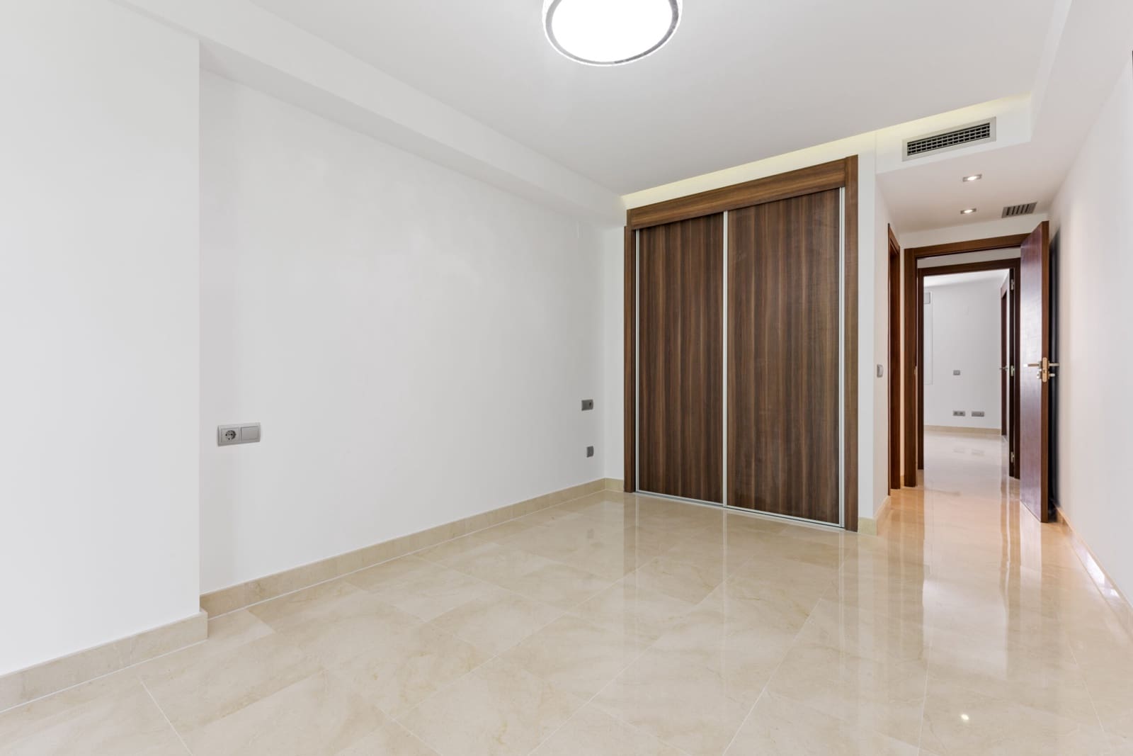 3 makuuhuone Huoneisto myytävänä paikassa San Pedro de Alcantara - 650 000 € (Ref: 9007727)