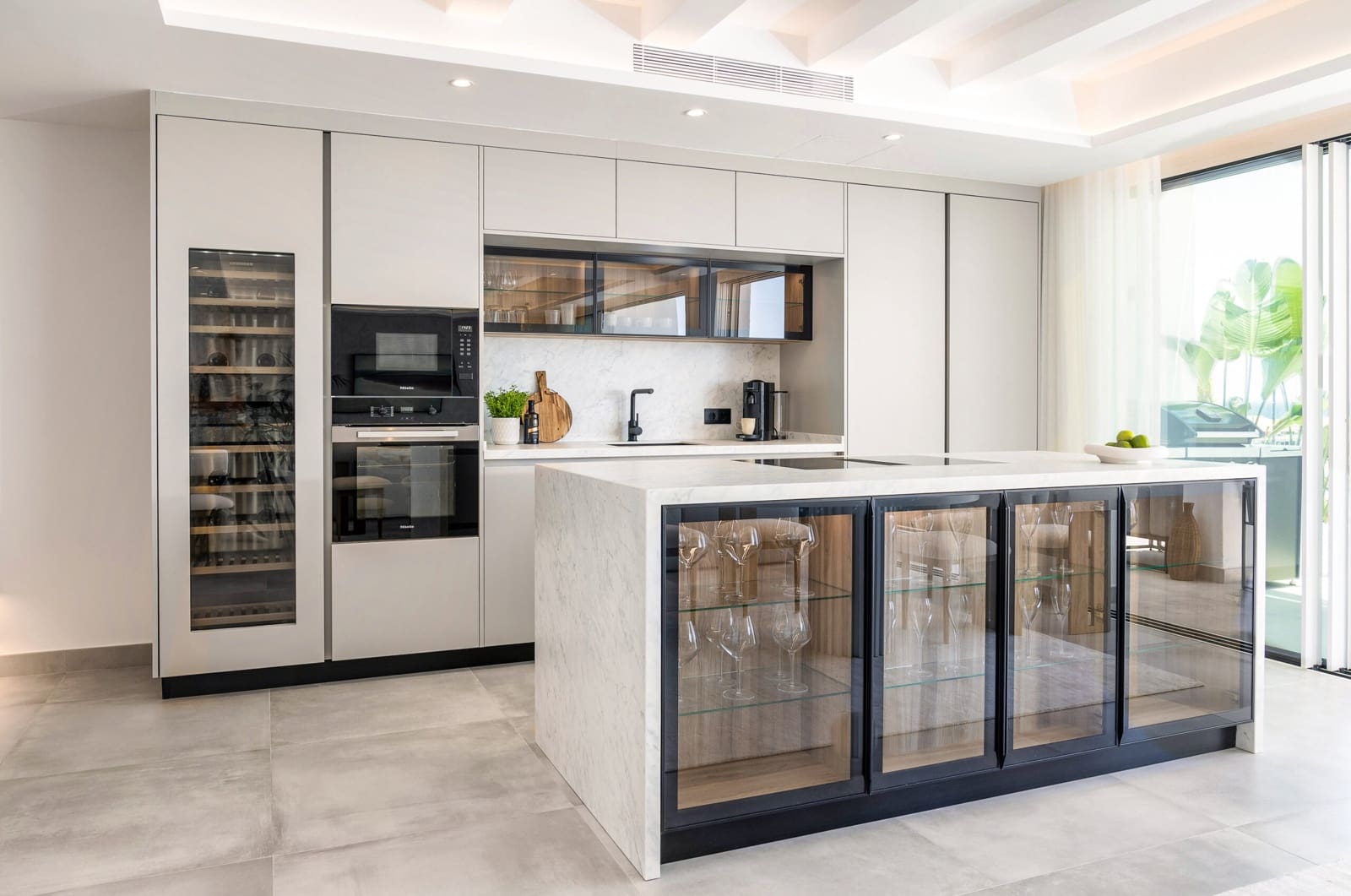 4 soveværelse Lejlighed til salg i Puerto Banus - € 3.750.000 (Ref: 9019832)