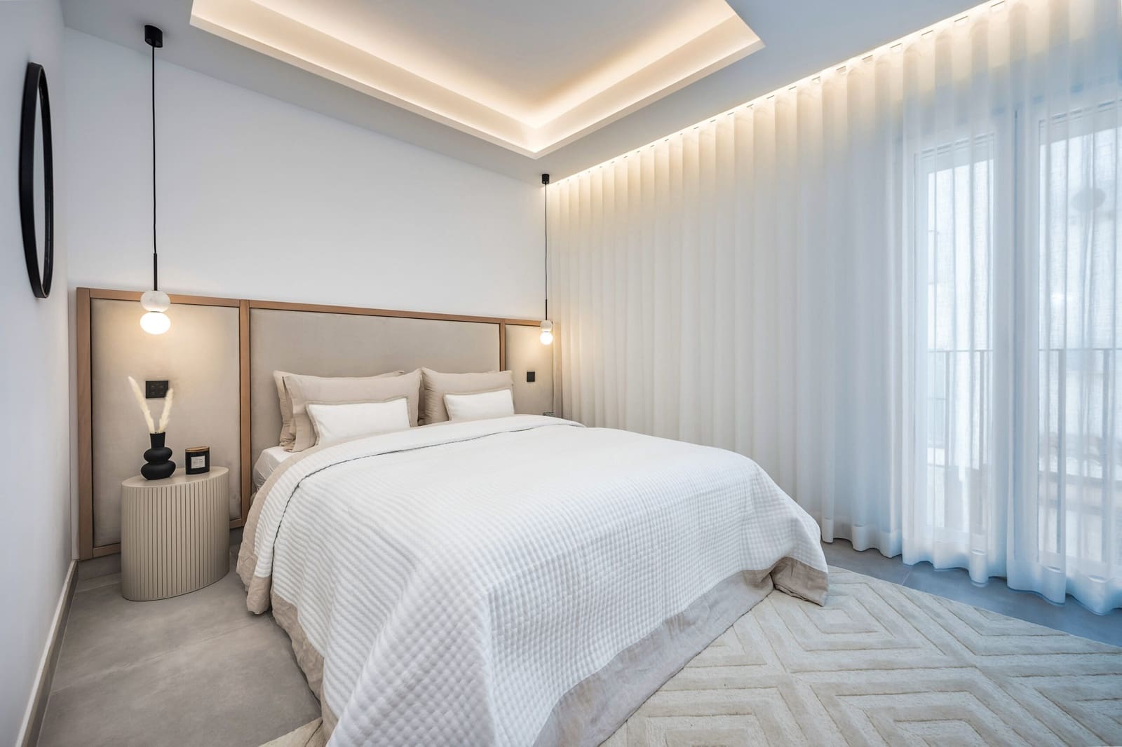 Apartamento de 4 habitaciones en Puerto Banus en venta - 3.750.000 € (Ref: 9019832)
