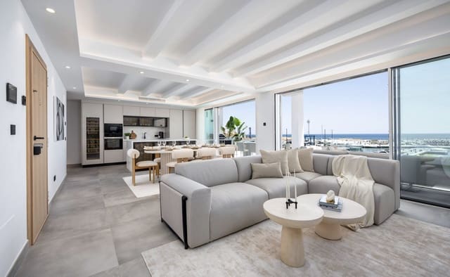 4 soverom Leilighet til salgs i Puerto Banus, Marbella med garasje - € 3 750 000 (Ref: 9019832)