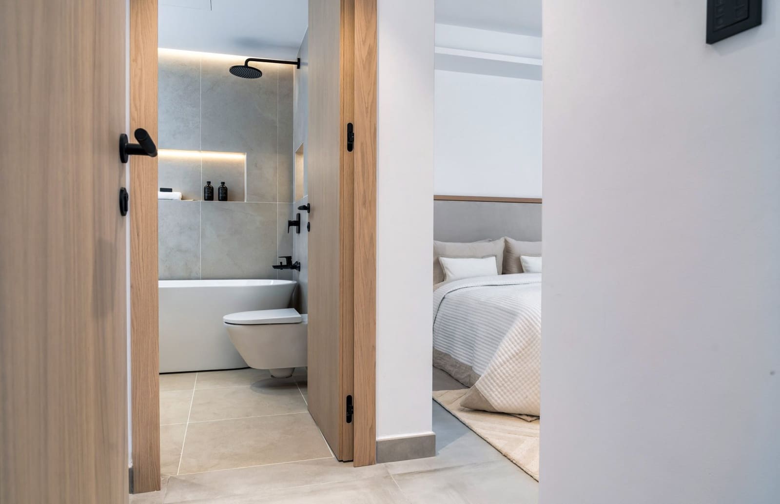 Apartamento de 4 habitaciones en Puerto Banus en venta con garaje - 3.750.000 € (Ref: 9019832)