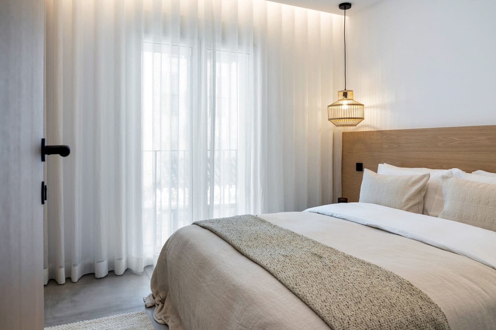 Apartamento de 4 habitaciones en Puerto Banus en venta con garaje - 3.750.000 € (Ref: 9019832)