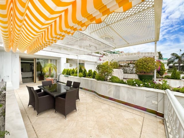 2 soveværelse Lejlighed til salg i Puerto Banus, Marbella med swimmingpool garage - € 2.000.000 (Ref: 9068514)