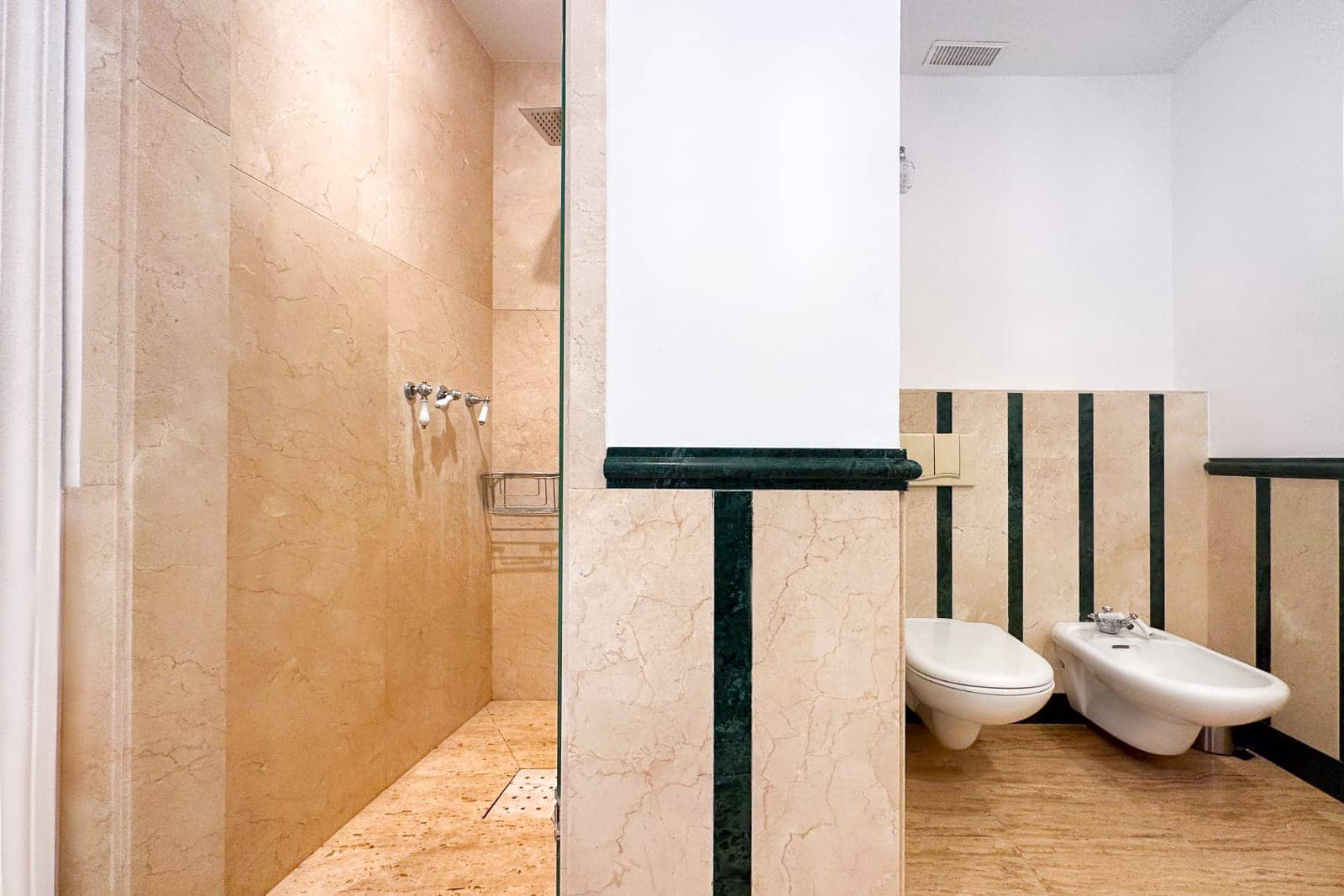 3 soverom Leilighet til salgs i Marbella med svømmebasseng - € 2 100 000 (Ref: 9068515)