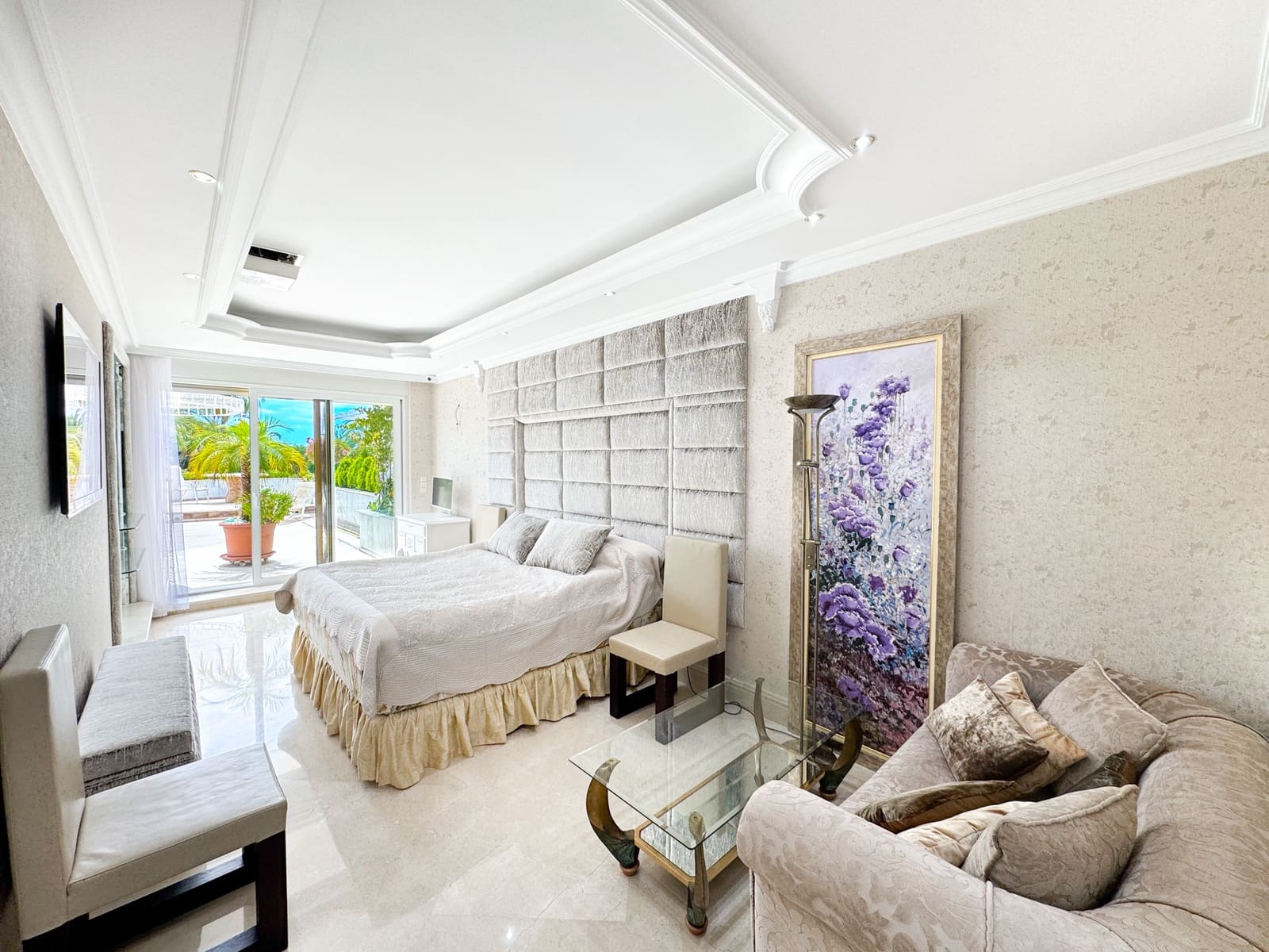 1 sypialnia Apartament na sprzedaż w Puerto Banus z basenem - 1 500 000 € (Ref: 9068516)