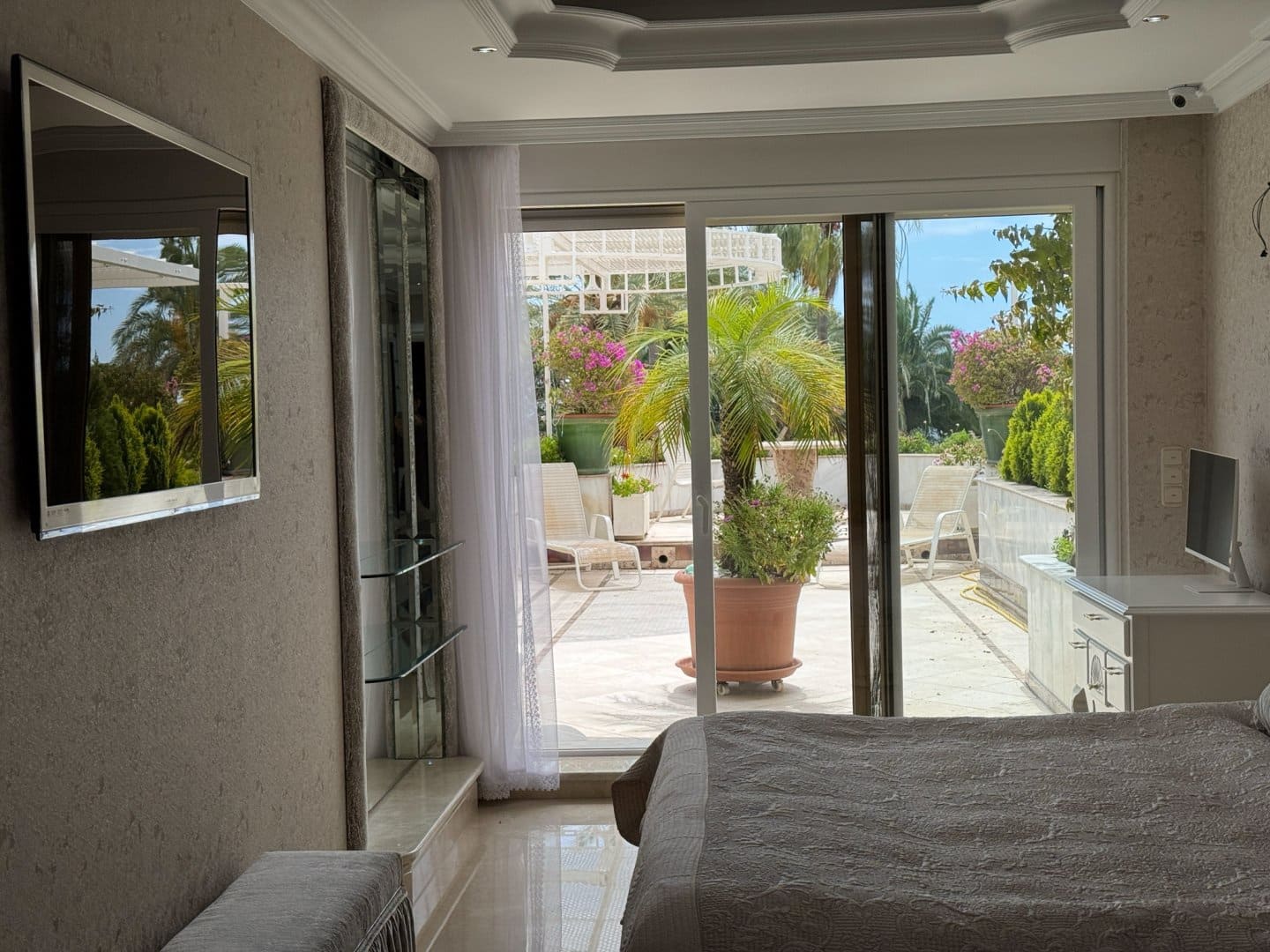 1 soveværelse Lejlighed til salg i Puerto Banus med swimmingpool garage - € 1.500.000 (Ref: 9068516)