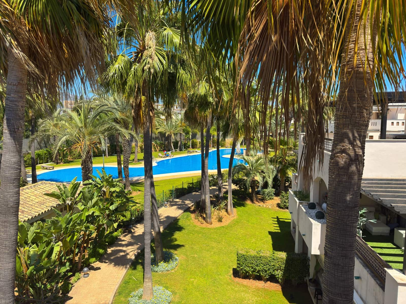 2 makuuhuone Huoneisto myytävänä paikassa Puerto Banus mukana uima-altaan - 1 100 000 € (Ref: 9073139)