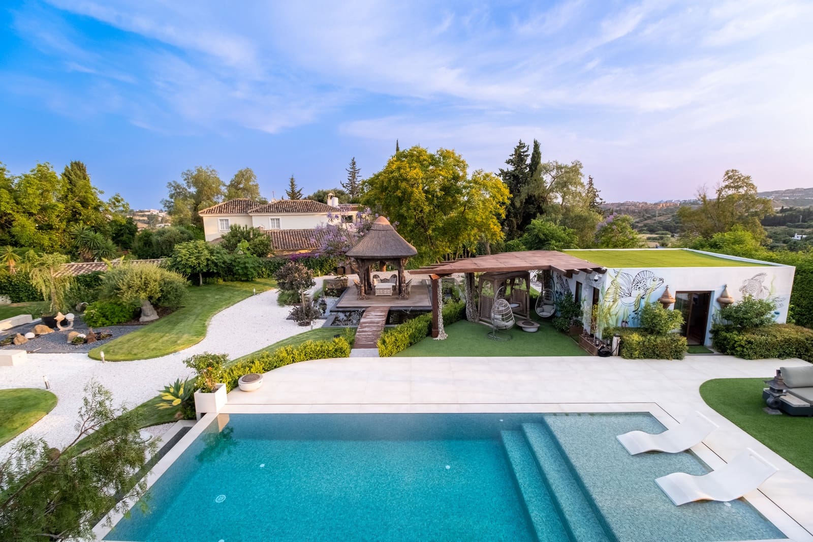5 soveværelse Villa til salg i Benahavis med swimmingpool - € 3.950.000 (Ref: 9111842)