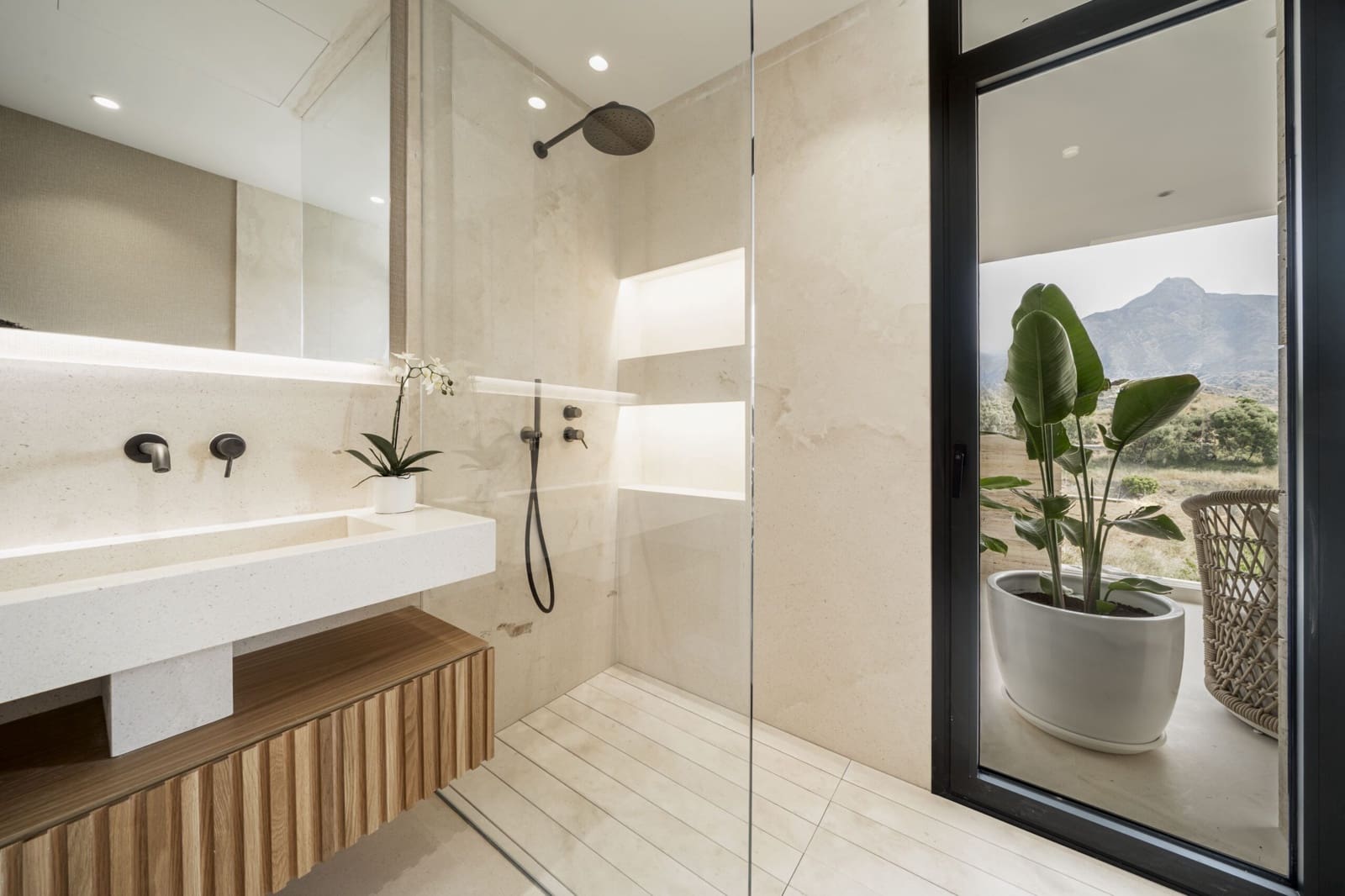 2 quarto Apartamento para venda em Nueva Andalucia com piscina - 1 238 490 € (Ref: 9127968)