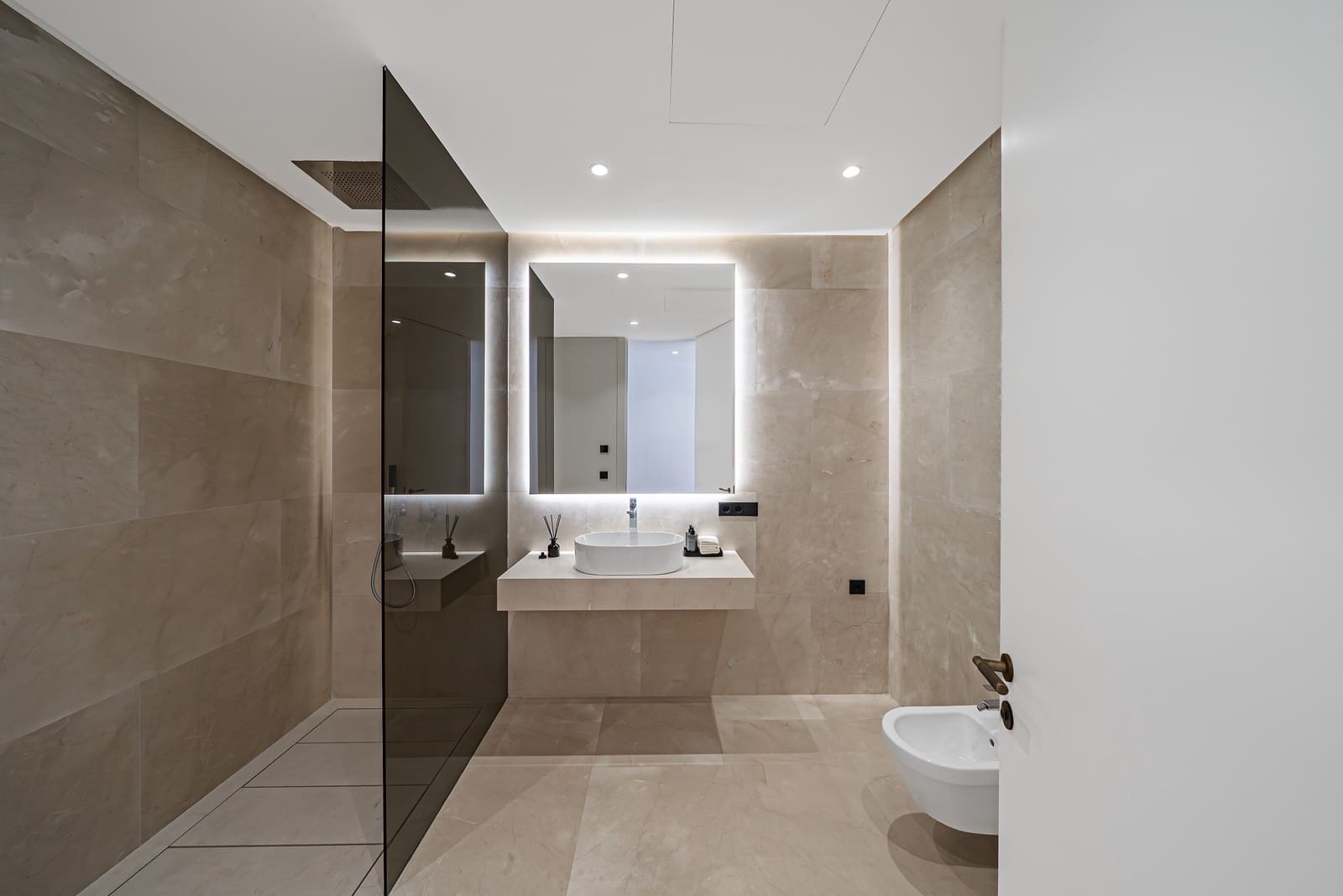 6 bedroom Villa for sale in Golden Mile with pool - € 6,400,000 (Ref: 9145221)