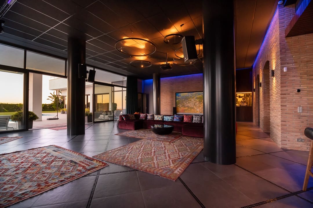 12 slaapkamer Villa te koop in Benahavis met zwembad - € 14.985.000 (Ref: 9148840)