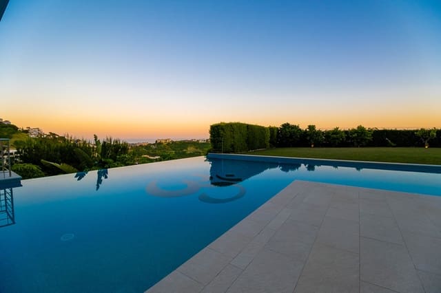 12 soveværelse Villa til salg i Los Arqueros - Puerto del Almendro, Benahavís med swimmingpool - € 14.985.000 (Ref: 9148840)