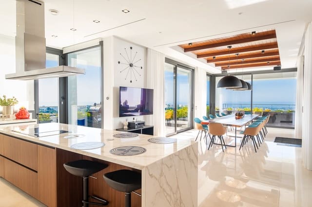 12 Zimmer Villa zu verkaufen in Los Arqueros - Puerto del Almendro, Benahavís mit Pool - 14.985.000 € (Ref: 9148840)